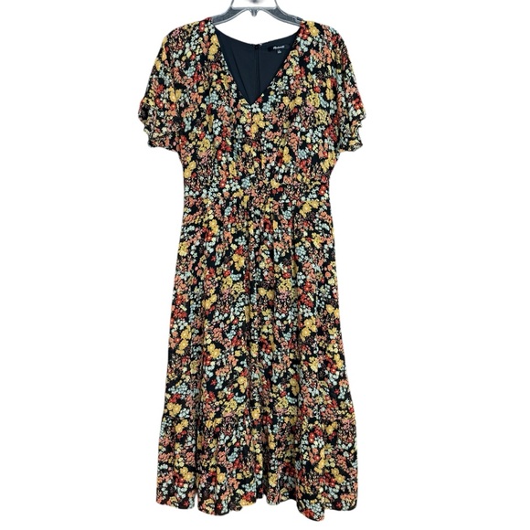 Madewell Dark Floral Flutter Sleeve V-Neck Tiered Midi Dress Size 6 - Picture 5 of 16